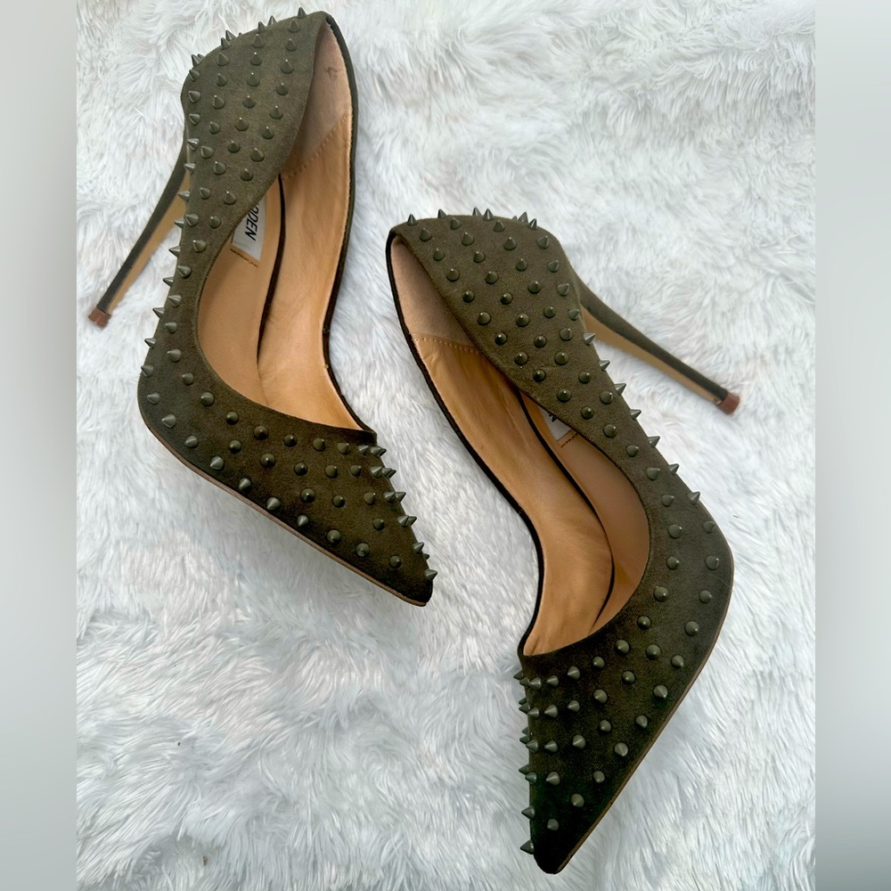 Escarpins Brian Atwood Hanna - Taille US 7.5, Daim Beige, Lacets, Talon Ultra Haut, Occasion